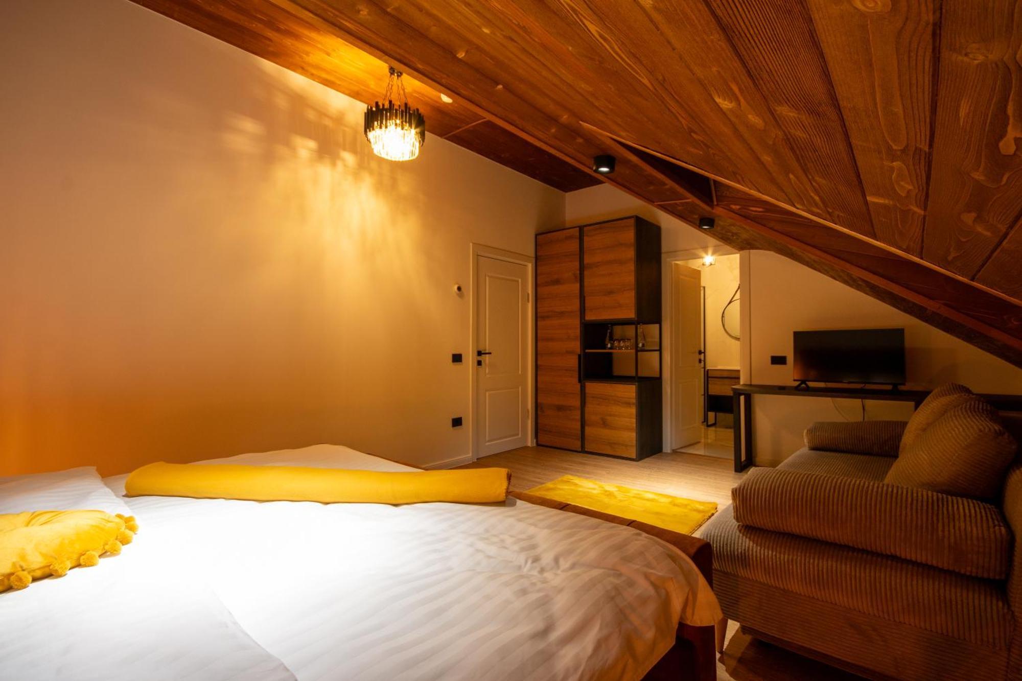 Domeniul Nordului Bucovlna Hotell Vama  Exteriör bild
