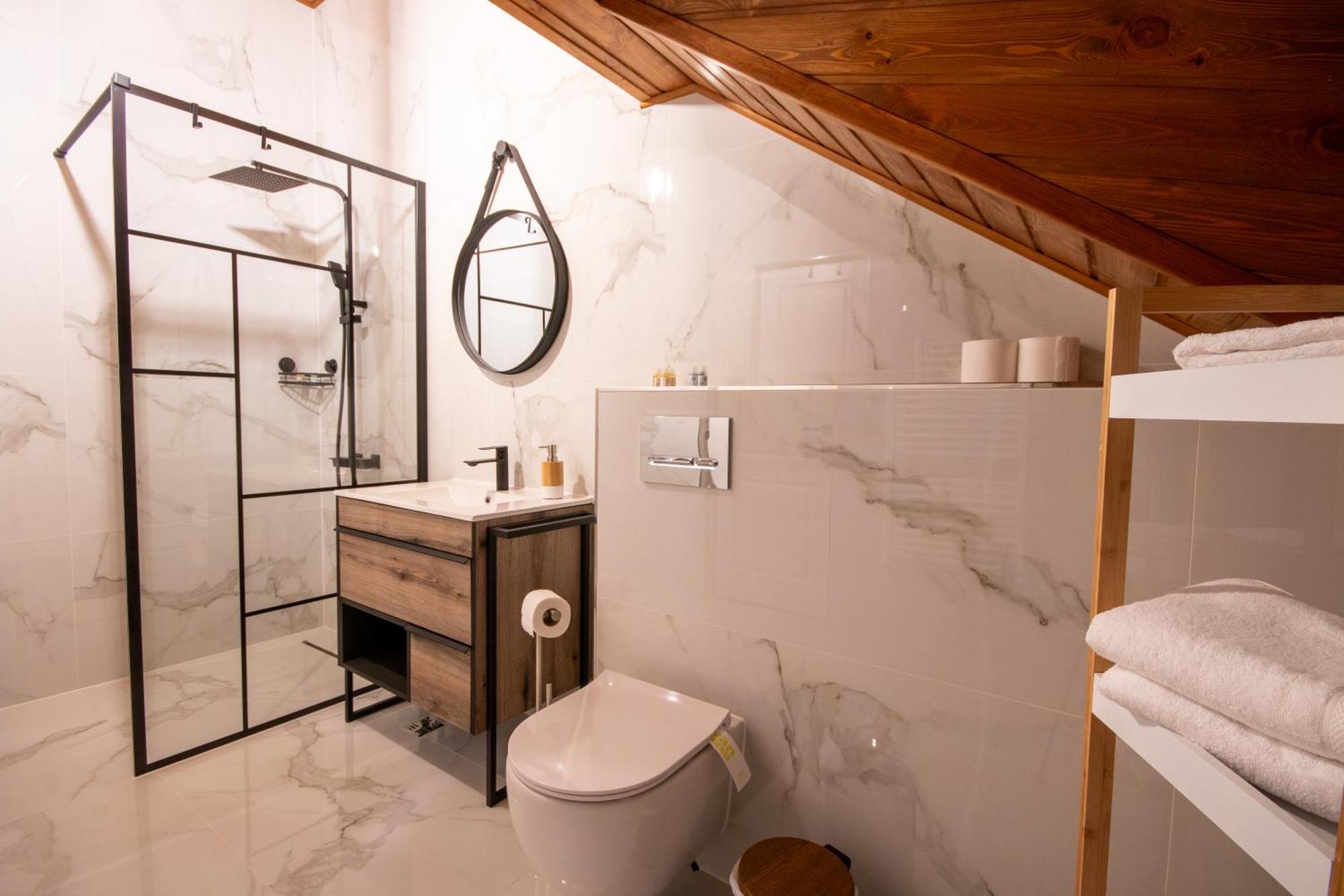 Domeniul Nordului Bucovlna Hotell Vama  Exteriör bild