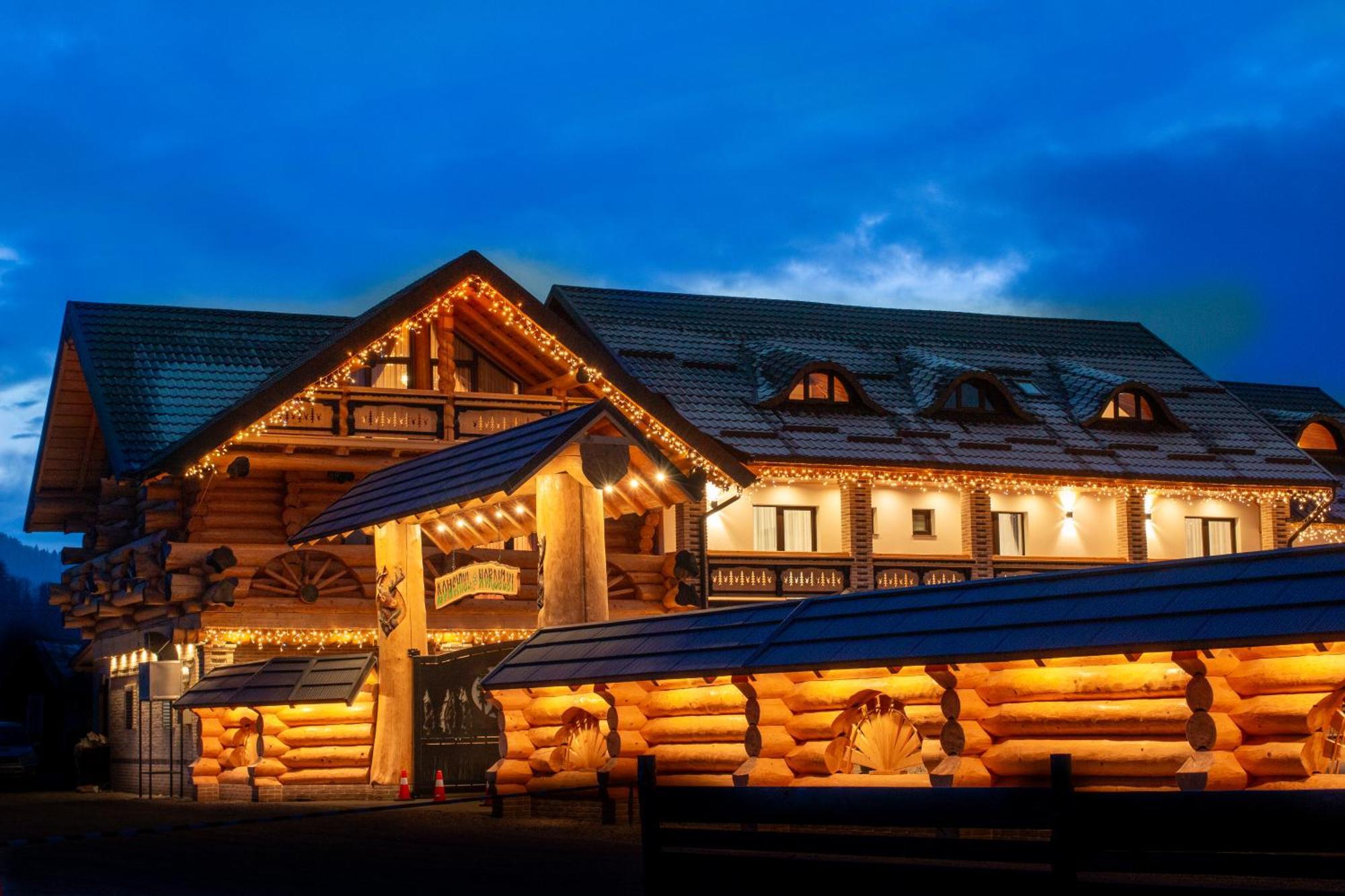 Domeniul Nordului Bucovlna Hotell Vama  Exteriör bild
